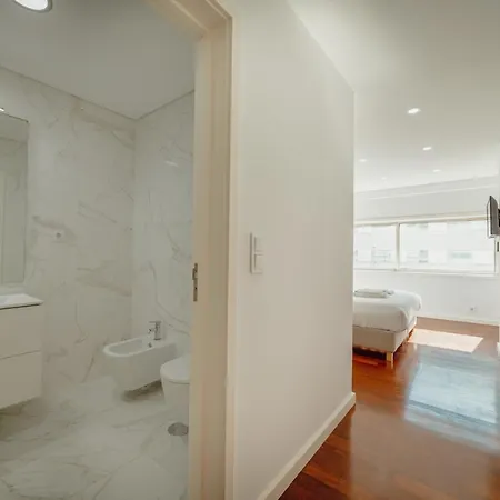 Grand & Modern With Sea View By Homing Apartment Matosinhos (Porto)