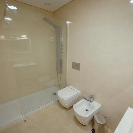 Grand & Modern With Sea View By Homing Apartment Matosinhos (Porto)
