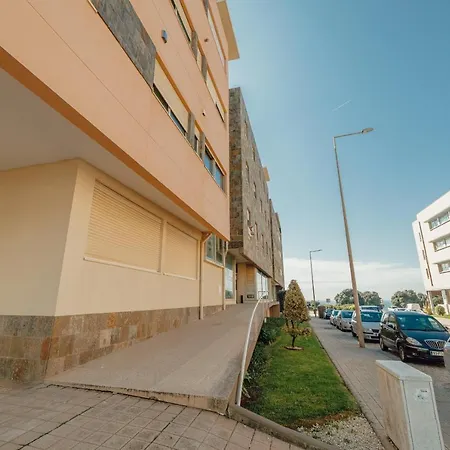 Grand & Modern With Sea View By Homing * Matosinhos (Porto)